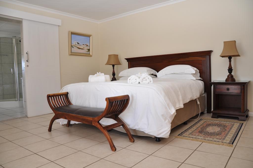 Whispering Whale Hotel Jacobs Bay Kamer foto
